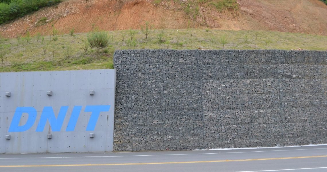 RECUPERAÇÃO DA BR-280 EM CORUPÁ - SC